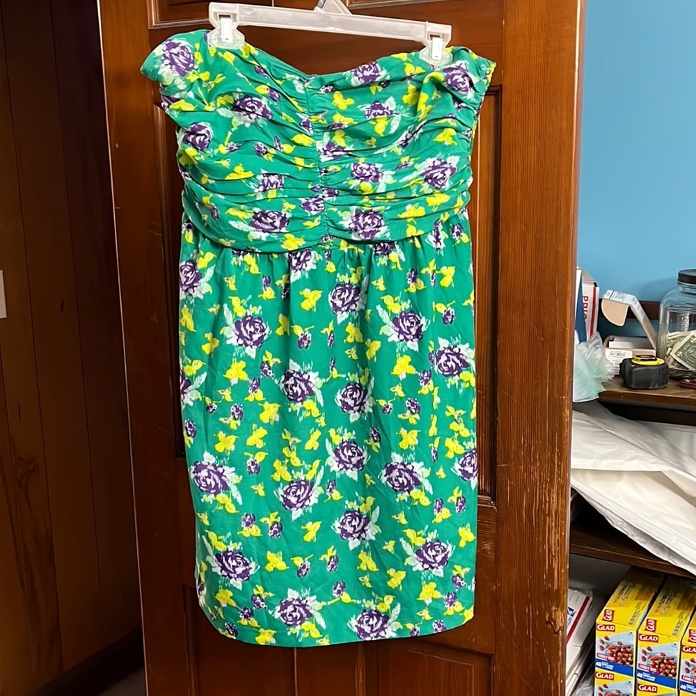 Gently used GAP strapless dress green with purple and yellow flowers, size 18